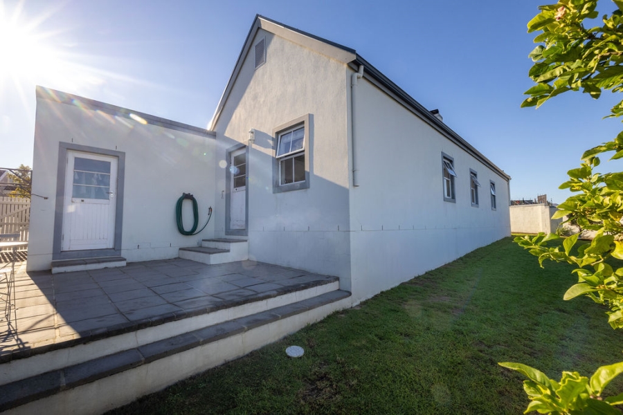3 Bedroom Property for Sale in Dennegeur Western Cape